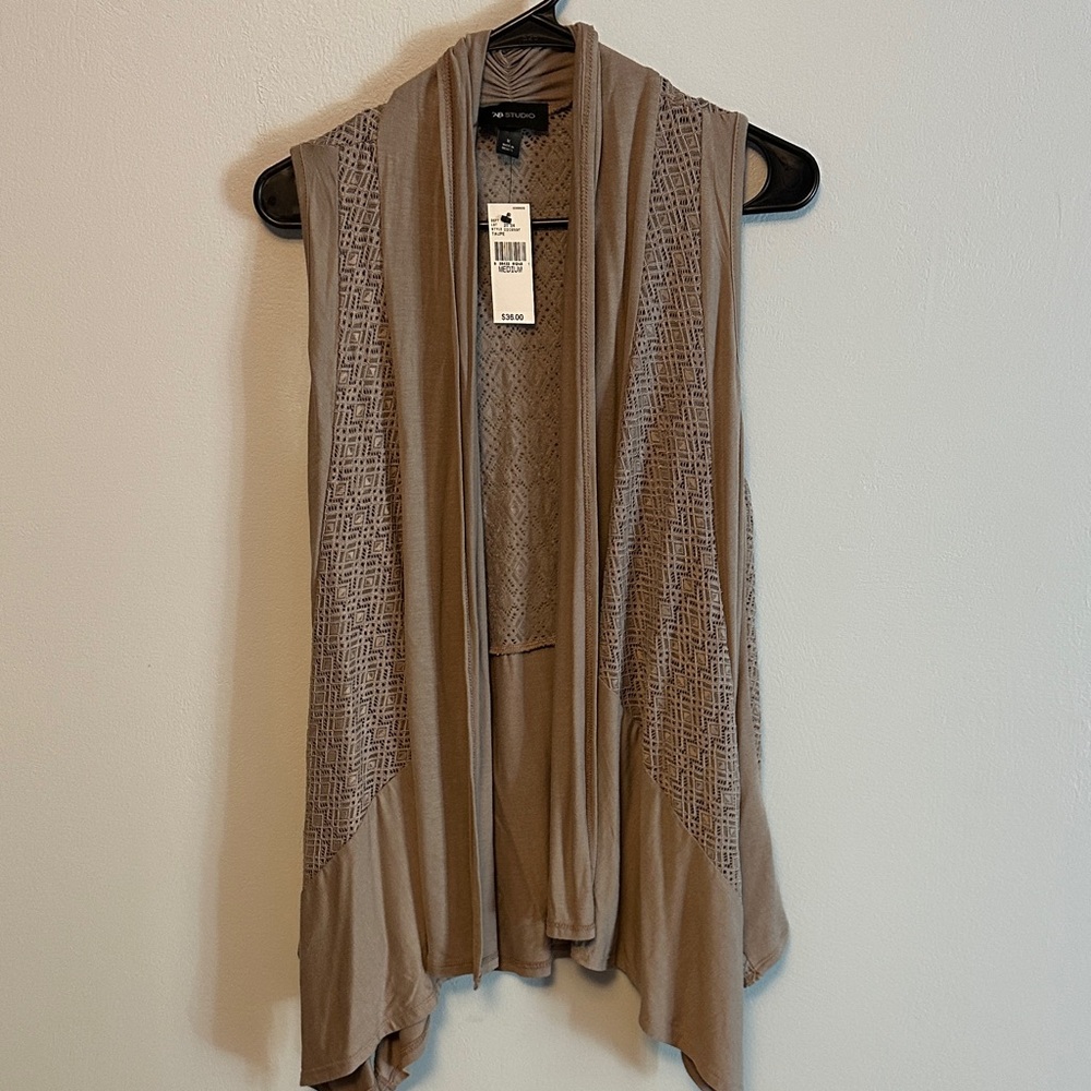 AB Studio Taupe Open-Front Vest size medium new tags